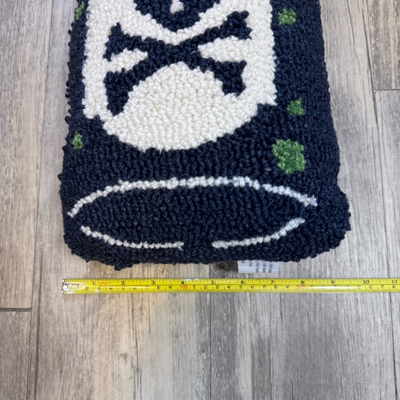 Peking Handicraft Hooked Halloween Decor Poison Bottle Pillow 9x18 - Picture 12 of 12